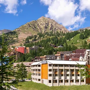 4* Aparthotel Sowell Residences New Chastillon